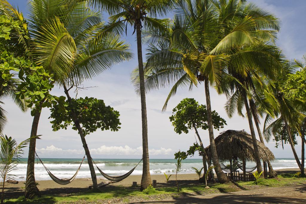 Clandestino Beach Resort Parrita Exterior foto