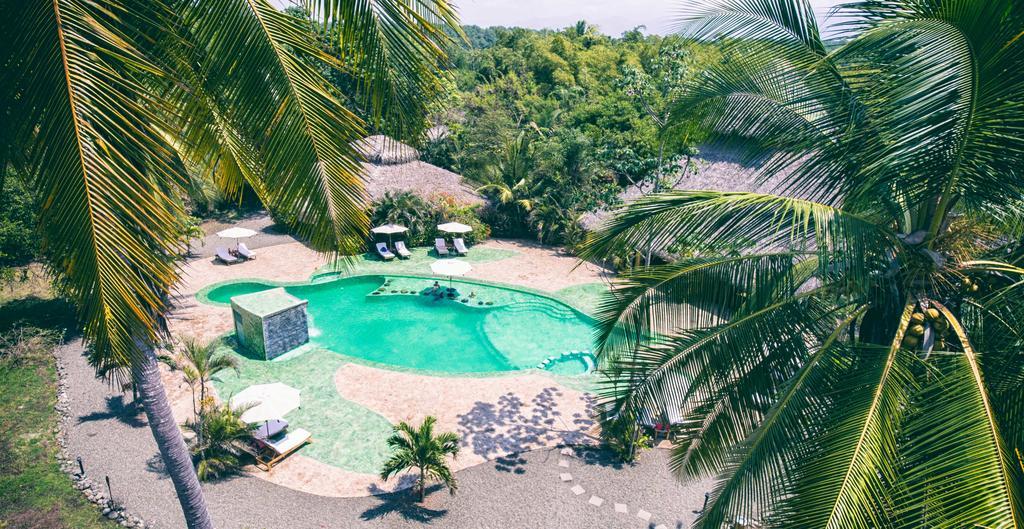 Clandestino Beach Resort Parrita Exterior foto