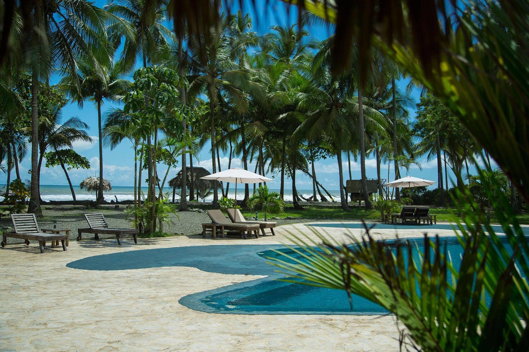 Clandestino Beach Resort Parrita Exterior foto