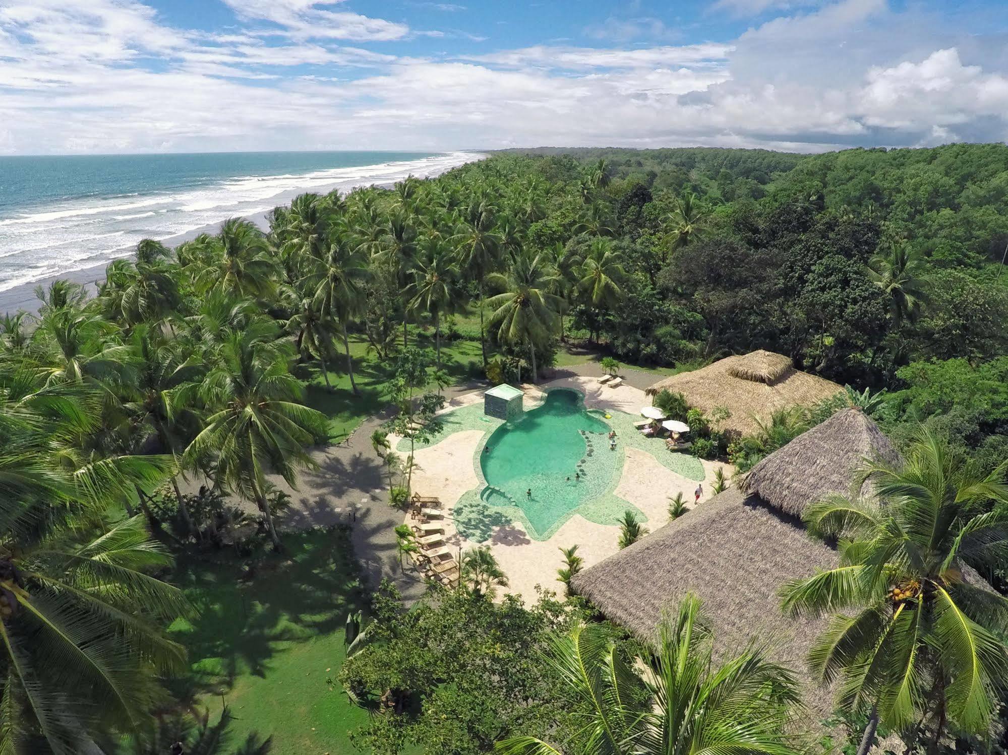 Clandestino Beach Resort Parrita Exterior foto